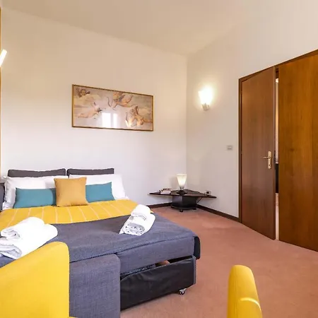 Campo San Toma' - Tiffany Apartamento *